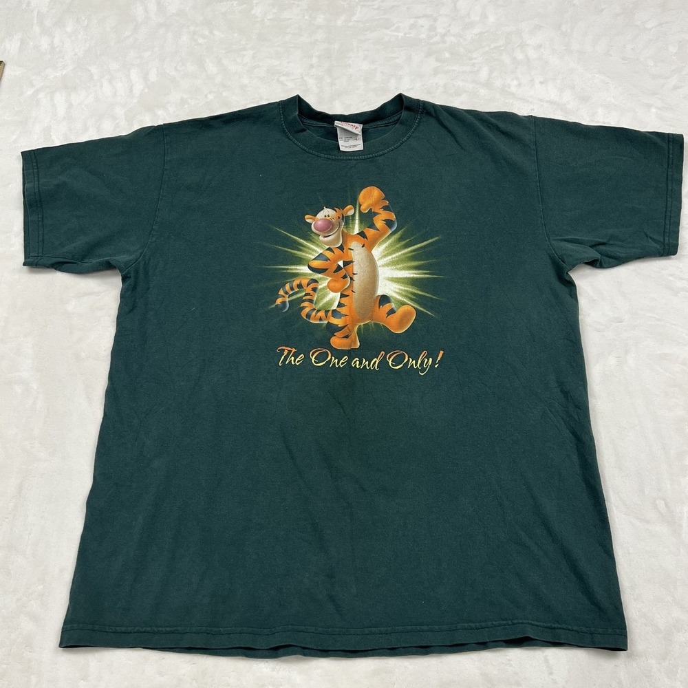 Disney Store Tigger Graphic T-Shirt Mens Large Green